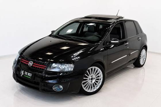 FIAT STILO 1.8 MPI 8V FLEX 4P AUTOMATIZADO FIAT STILO 1.8 MPI 8V FLEX 4P AUTOMATIZADO